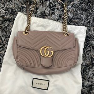 Gucci GG Marmont Small Shoulder Bag